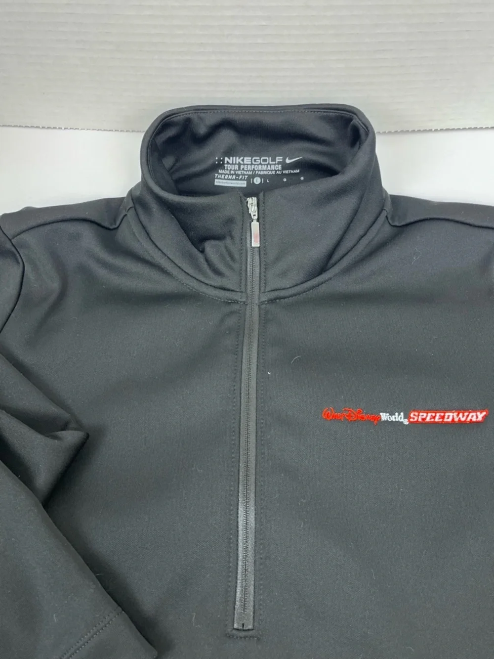 Nike Golf Women's Tour Performance 1/4 Zip with WDW Speedway Logo Size L; Disney